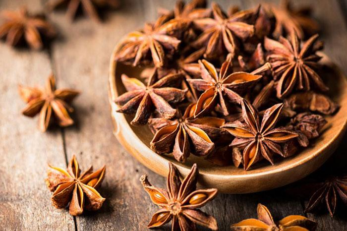 Vietnam whole star anise dried spice for international buyers